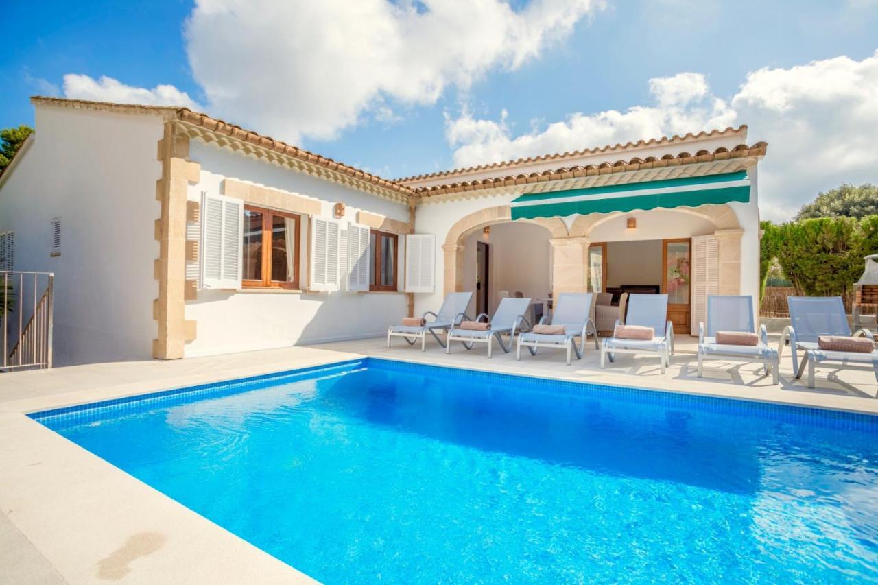 Villa Ca'N Sohn By Sealand Villas Cala de Sant Vicenc 外观 照片